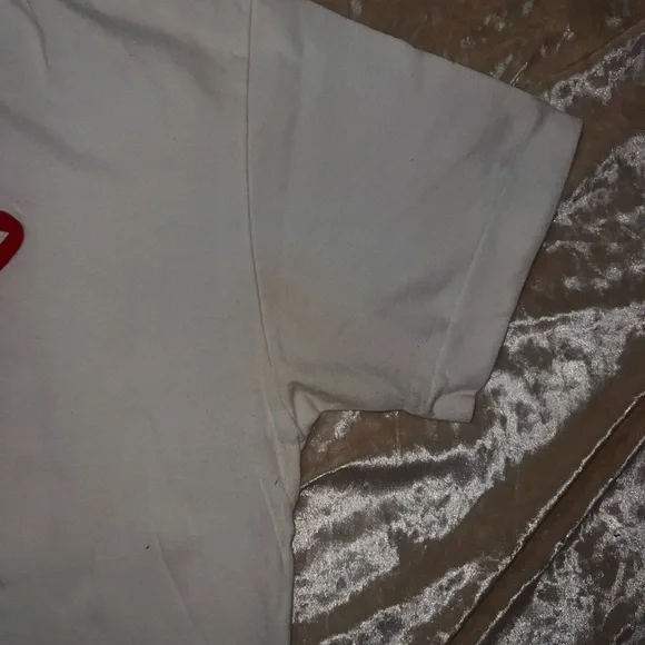 Comme des Garçons Play Heart Printed Crewneck T-Shirt - Picture 5 of 6